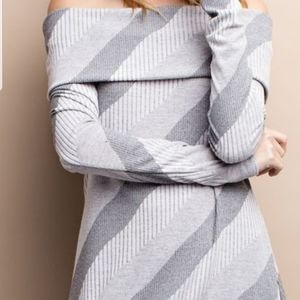 Easel sweater dress/top